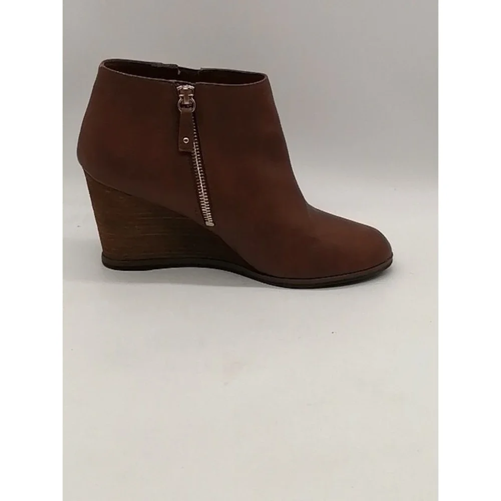 Dr. Scholl's Boots Womens Patch Brown 9 Ankle Bootie Shoe Side Zip Stretch Wedge